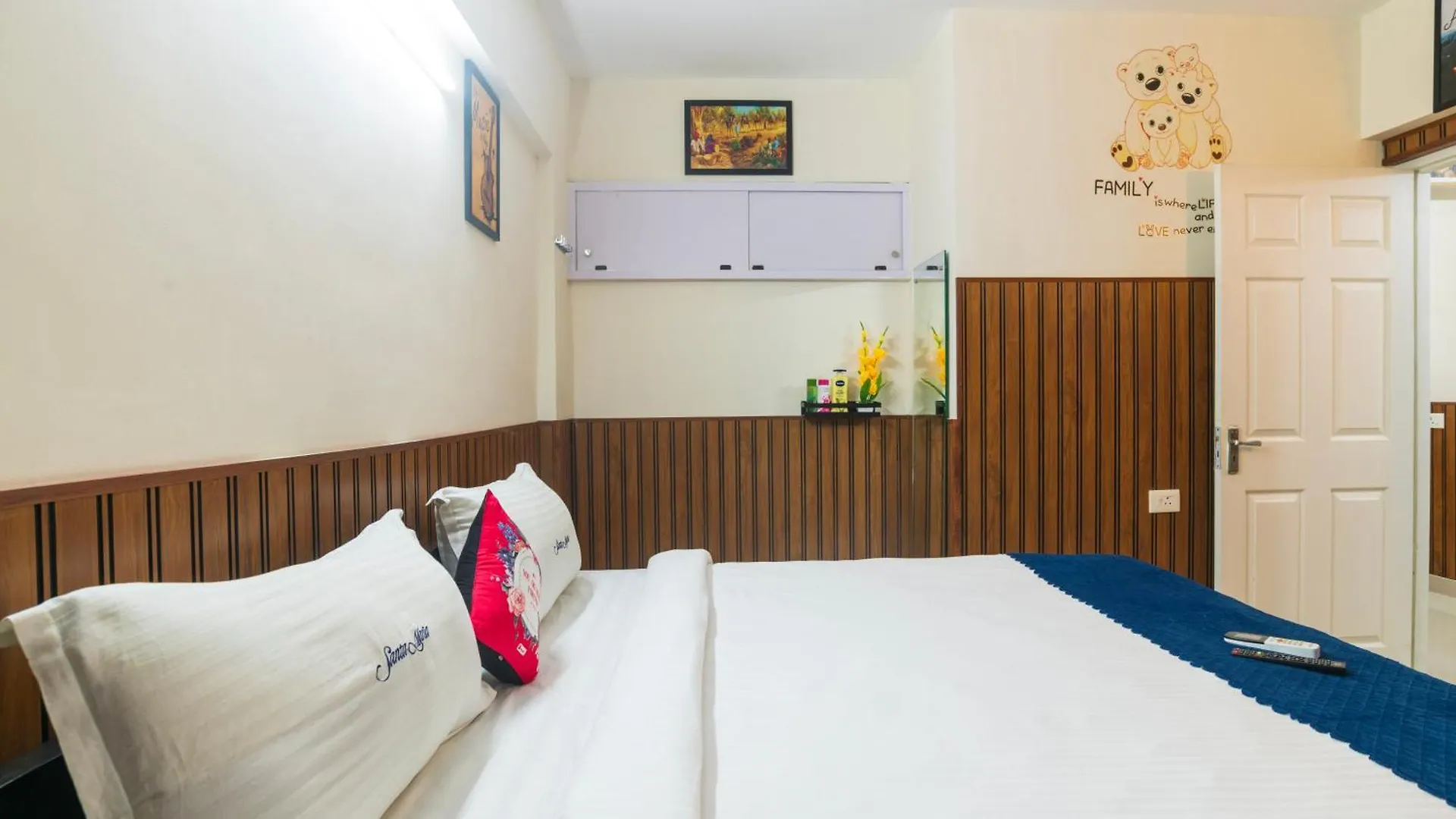 Mayflower Airport Launge Nedumbassery